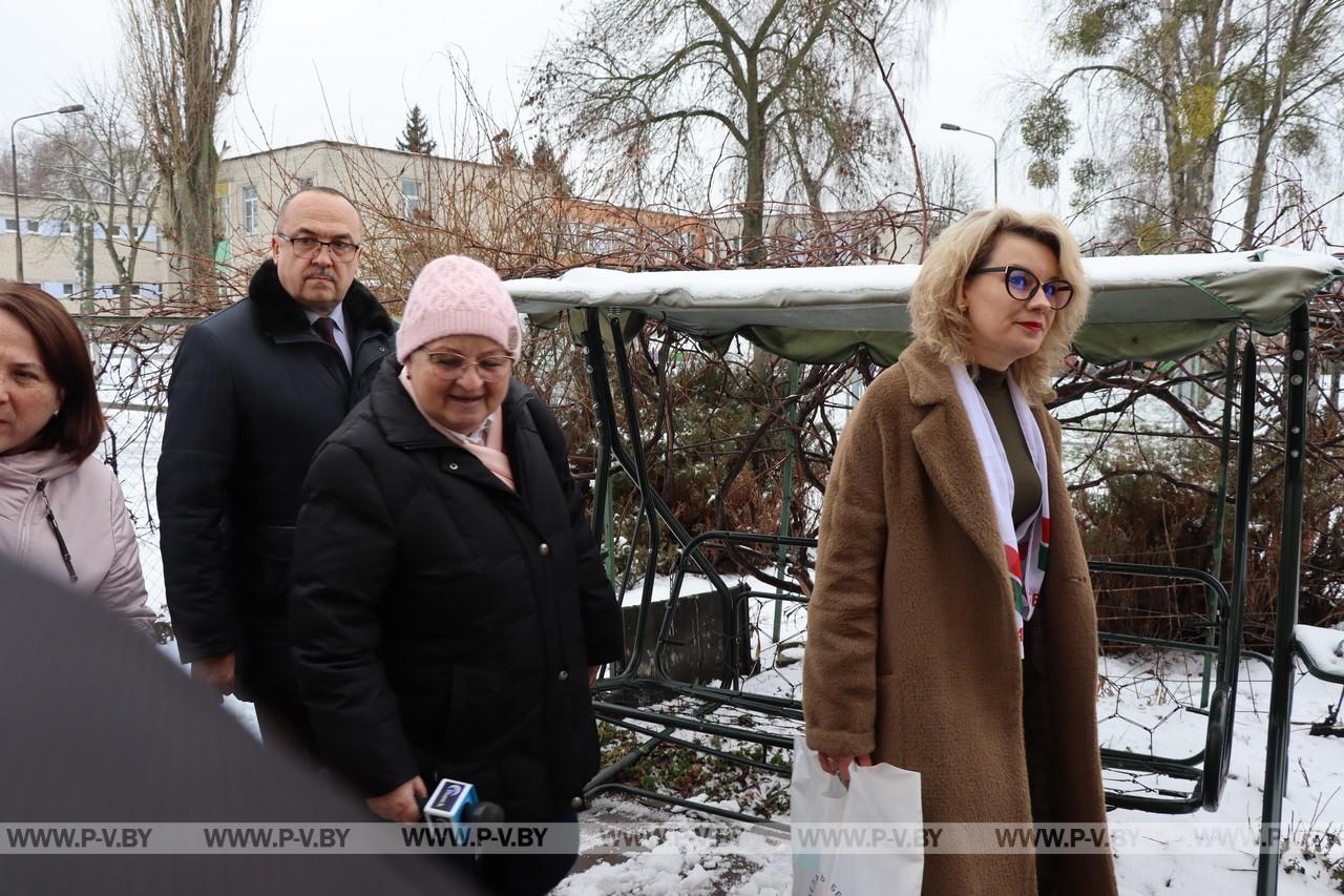 Сходили в гости к ребятам из домов семейного типа