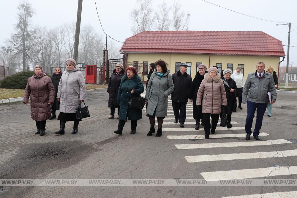 Пинский винзавод в честь 85-летия пригласил своих ветеранов на экскурсию