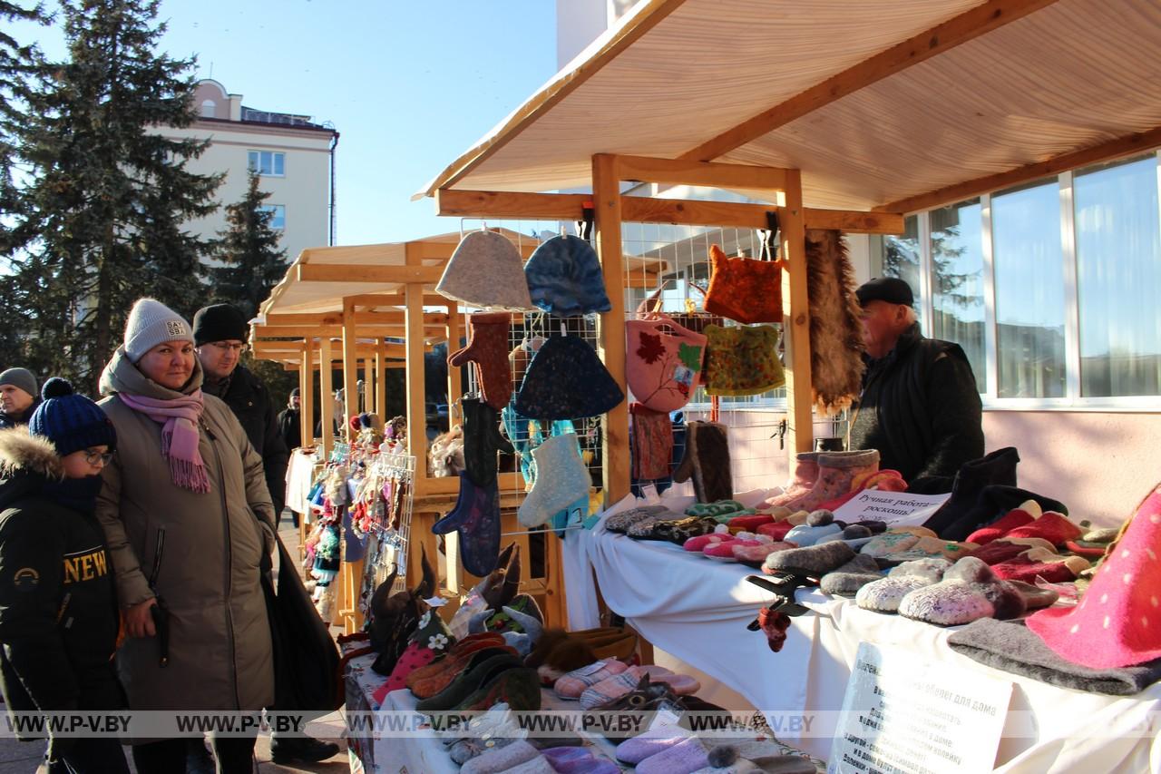 Народное гулянье «Як на шчодрую куццю»