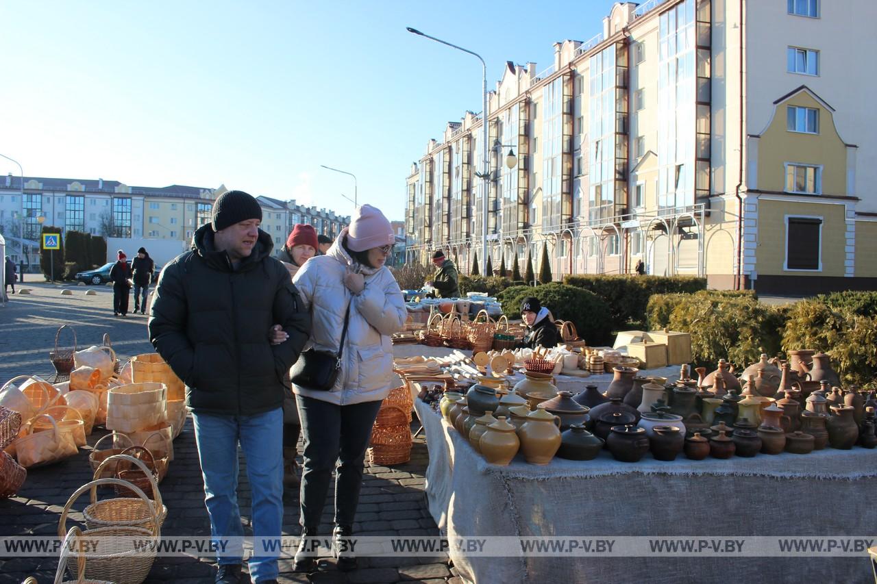 Народное гулянье «Як на шчодрую куццю»