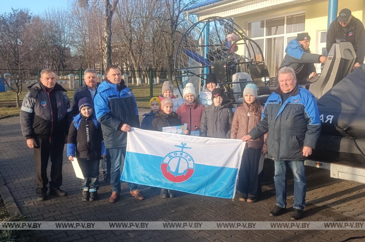 В распоряжение пинских спасателей поступила современная аэролодка «Пиранья-4»