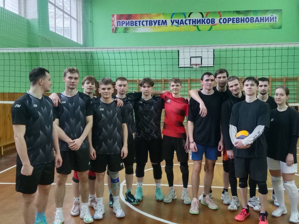 Известны результаты первого тура чемпионата Пинского района по волейболу