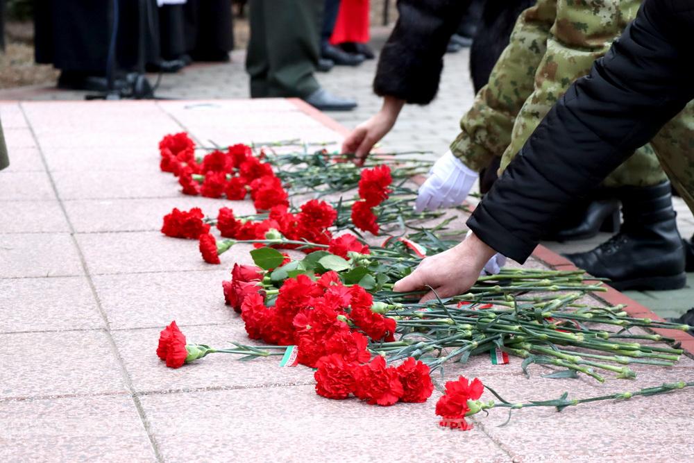 Пинские пограничники приняли международную Эстафету Победы