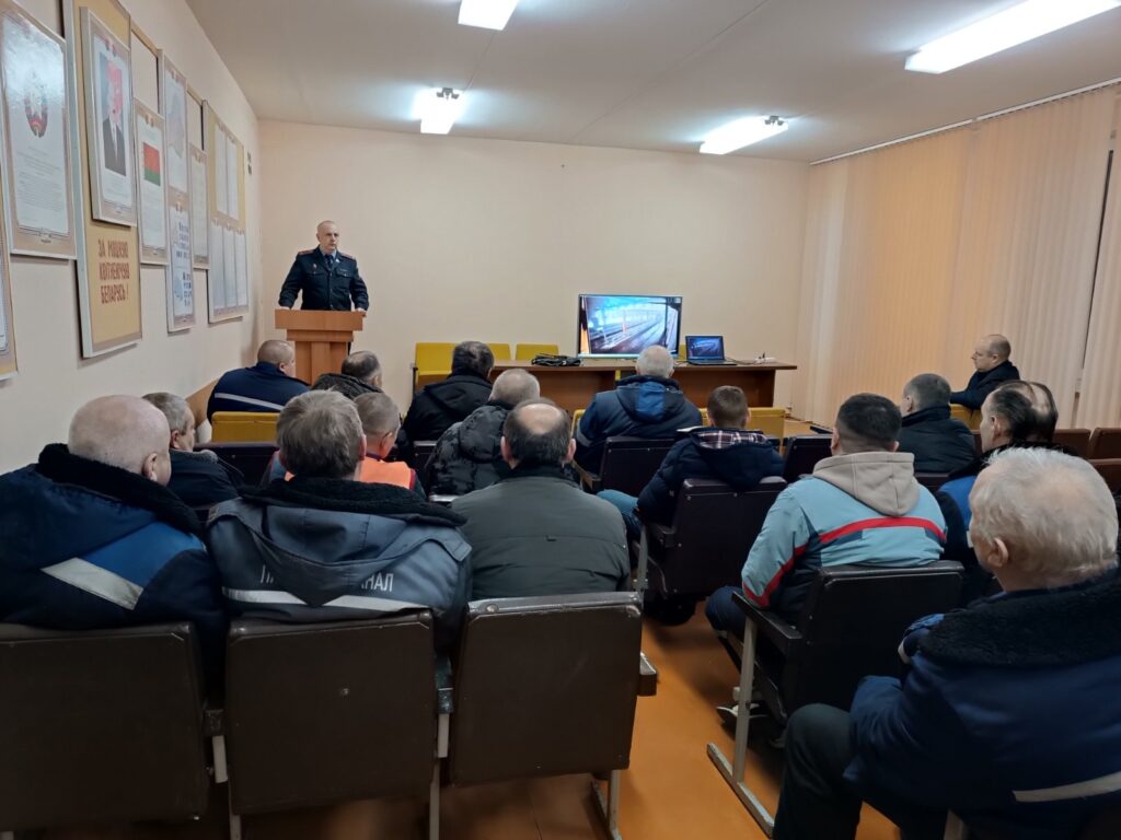 Наезды на пешеходных переходах стали в Пинске острой проблемой Наезды на пешеходных переходах стали в Пинске острой проблемой