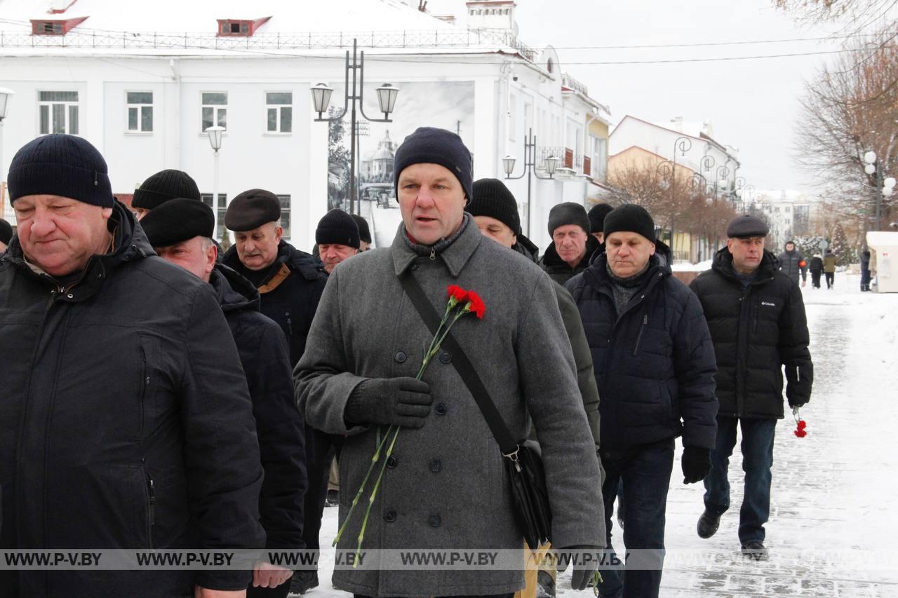 15 февраля в Пинске, как и по всей Беларуси, отмечается День памяти воинов-интернационалистов