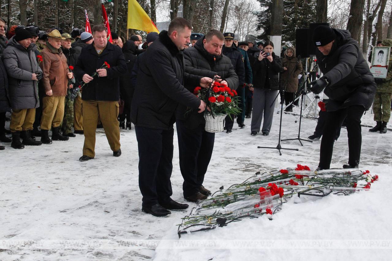 15 февраля в Пинске, как и по всей Беларуси, отмечается День памяти воинов-интернационалистов
