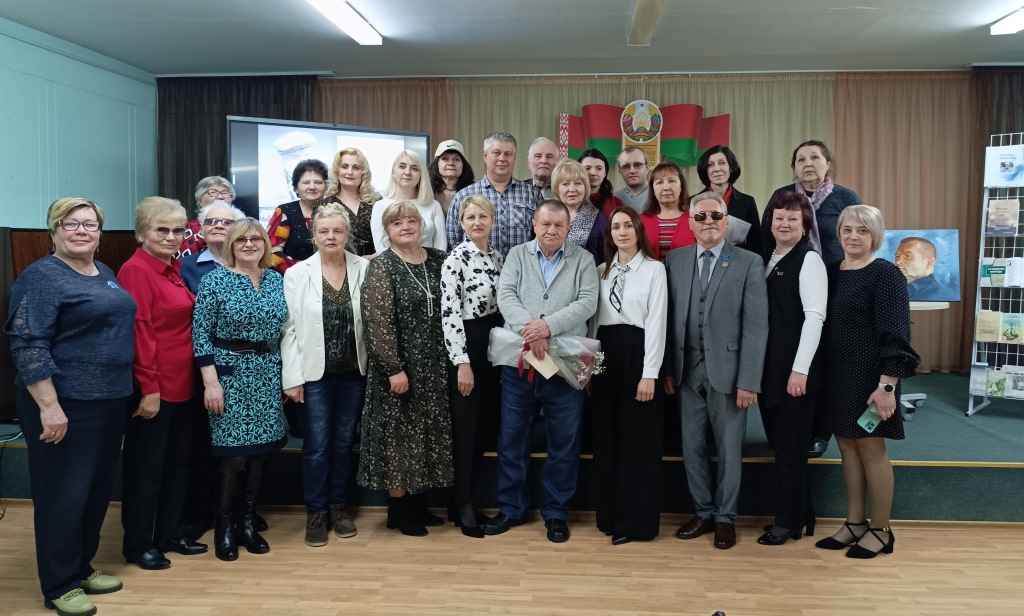 В центральной городской библиотеке презентовали книгу Гришковца