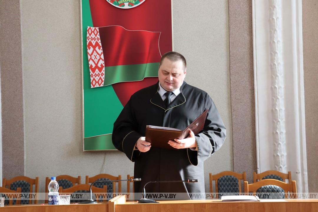 Заседание выездного суда по признанию домов Лыщенского сельсовета бесхозяйными