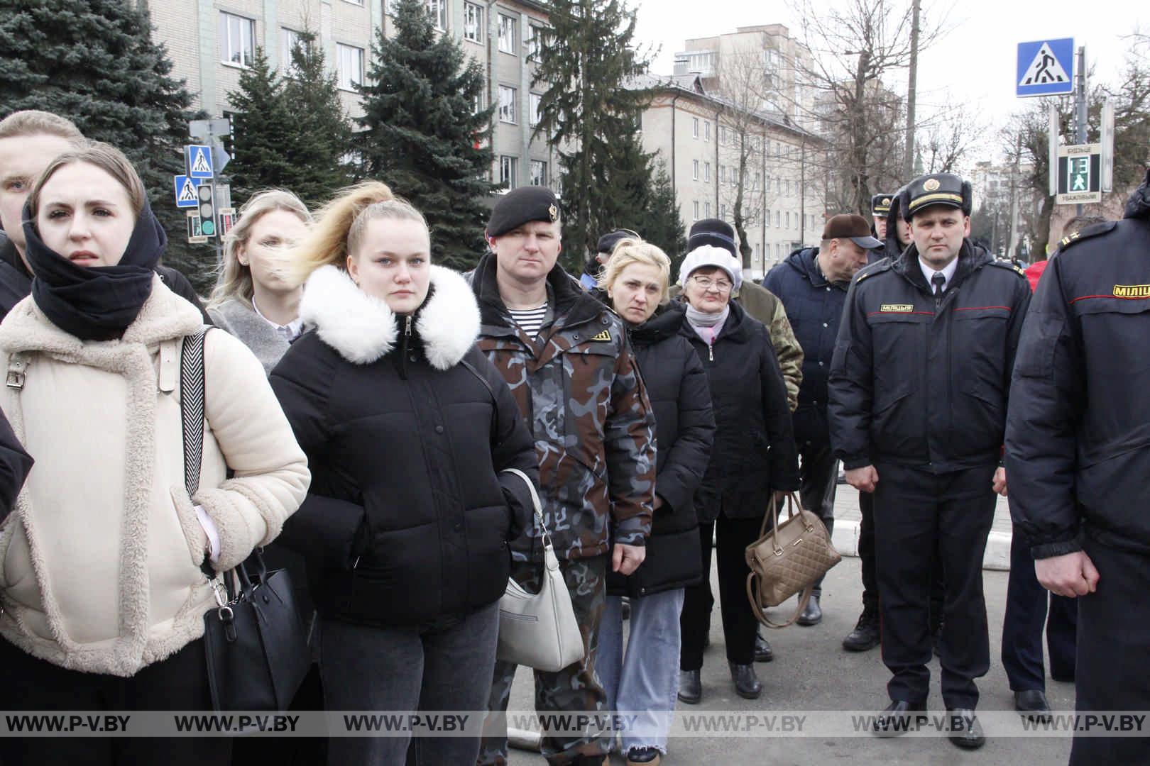 В День образования милиции на Пинщине открыли памятный знак сотрудникам, погибшим при исполнении служебных обязанностей