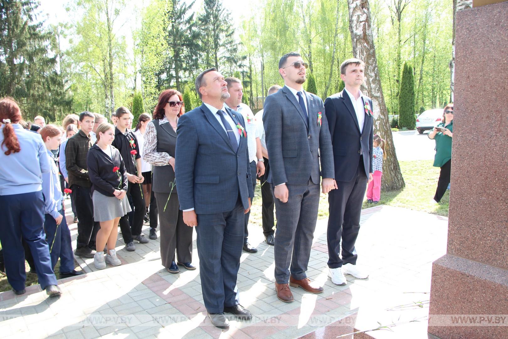 Пинщина приняла творческую эстафету «Цветы Великой Победы»