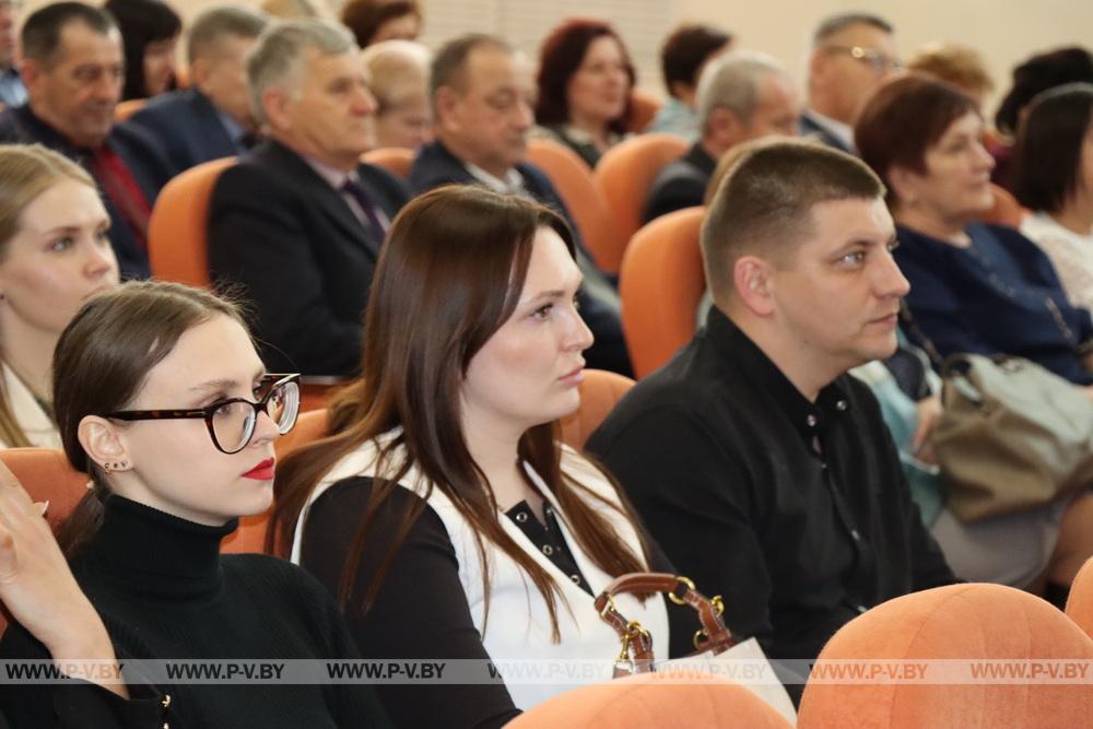 В Пинском районе Молодежный парламент определил приоритеты в работе В Пинском районе Молодежный парламент определил приоритеты в работе