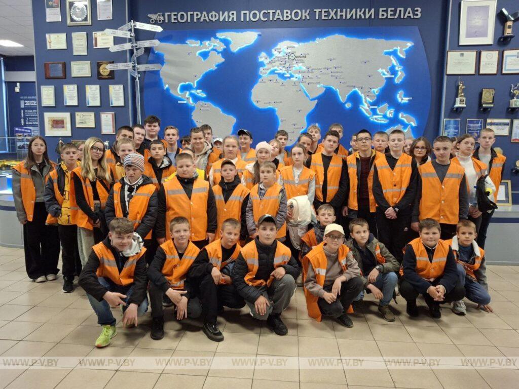 От техники до истории: незабываемая экскурсия по знаковым местам Беларуси От техники до истории: незабываемая экскурсия по знаковым местам Беларуси