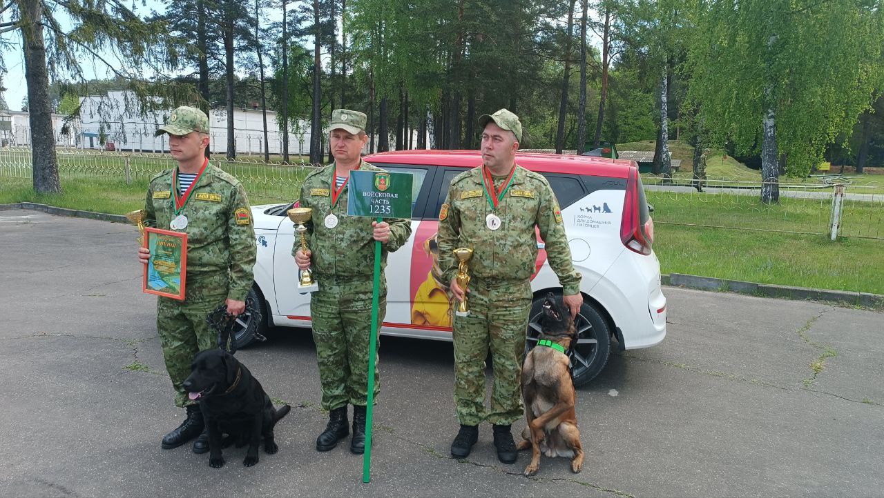Пинские кинологи стали серебряными призёрами по служебному многоборью