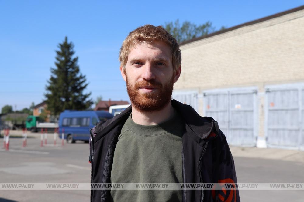 В Пинске сдают экзамен на по новым правилам. Побывали на автодроме ДОСААФ