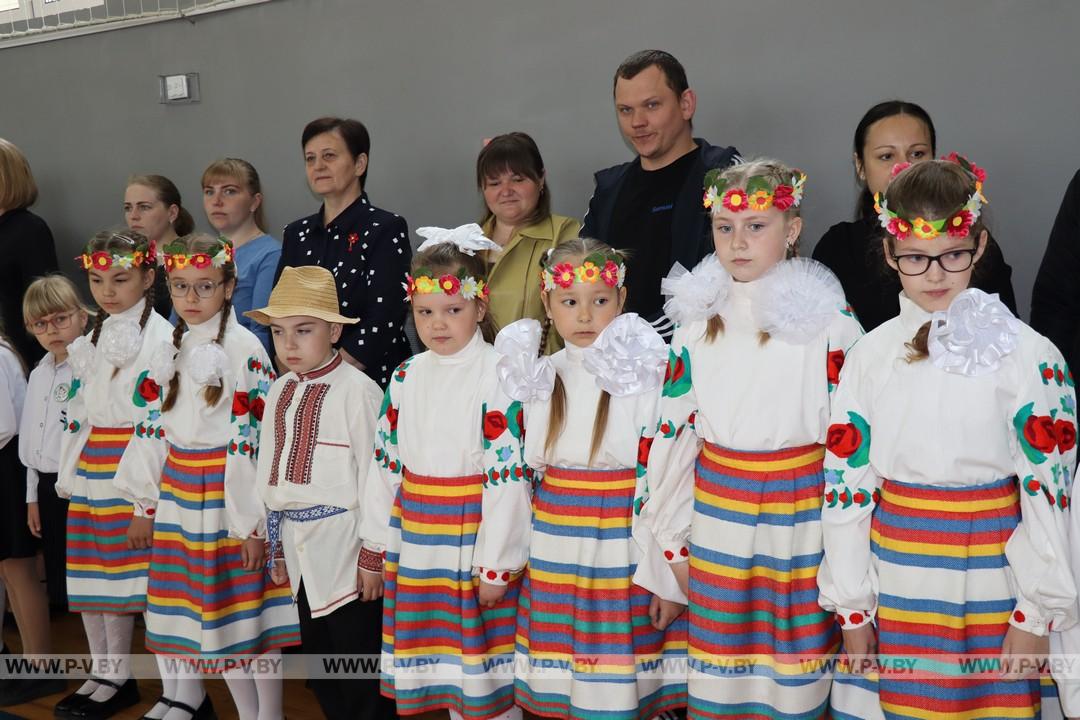 Последний звонок прозвенел в Стытычевской средней школе