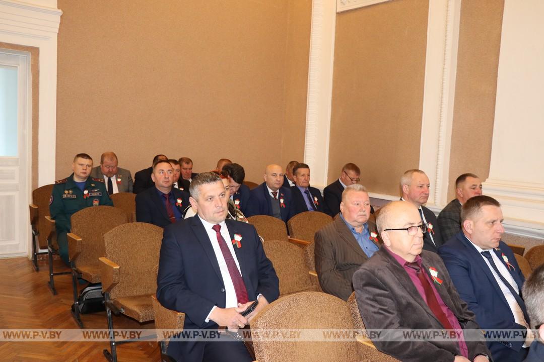На повестке дня – дороги и летнее оздоровление