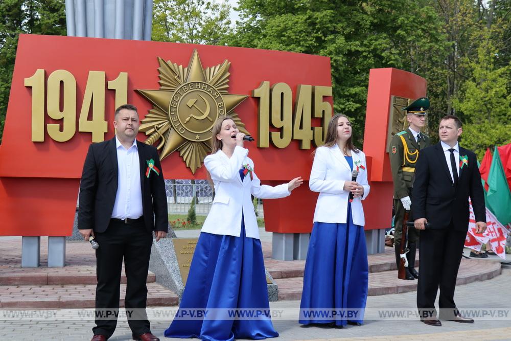 В Пинском районе открыли соборный памятник 80-летия Победы