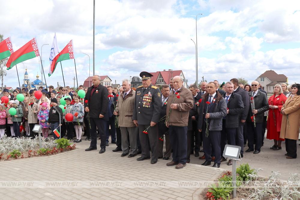 В Пинском районе открыли соборный памятник 80-летия Победы