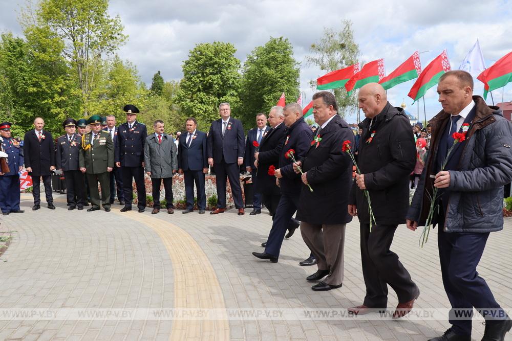В Пинском районе открыли соборный памятник 80-летия Победы