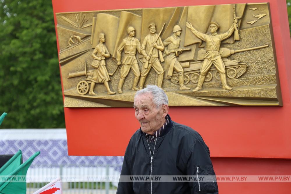 В Пинском районе открыли соборный памятник 80-летия Победы