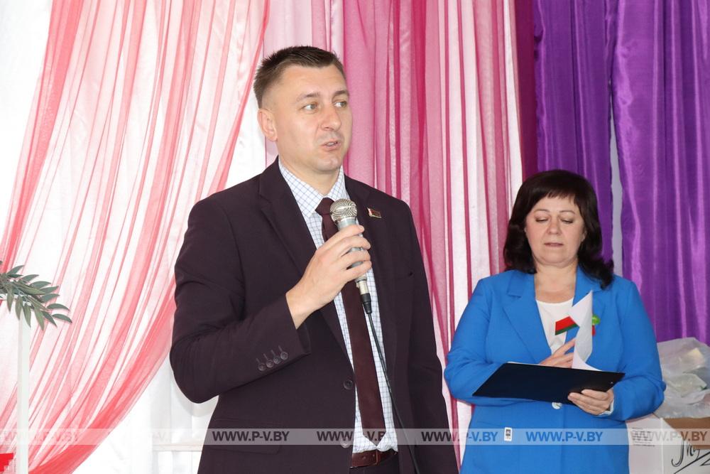 В Пинском районе наградили участников конкурса детского рисунка