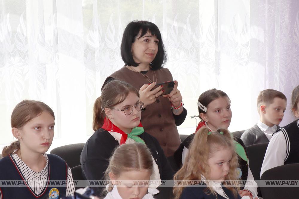 В Пинском районе наградили участников конкурса детского рисунка