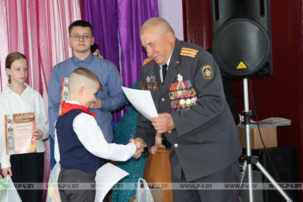 В Пинском районе наградили участников конкурса детского рисунка