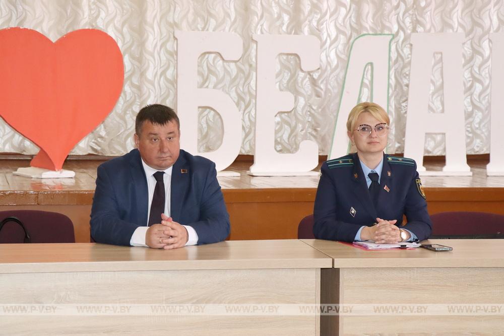 Здоровье нации и общественный порядок стали главными темами выступления информационно-пропагандистской группы в Пинковичах