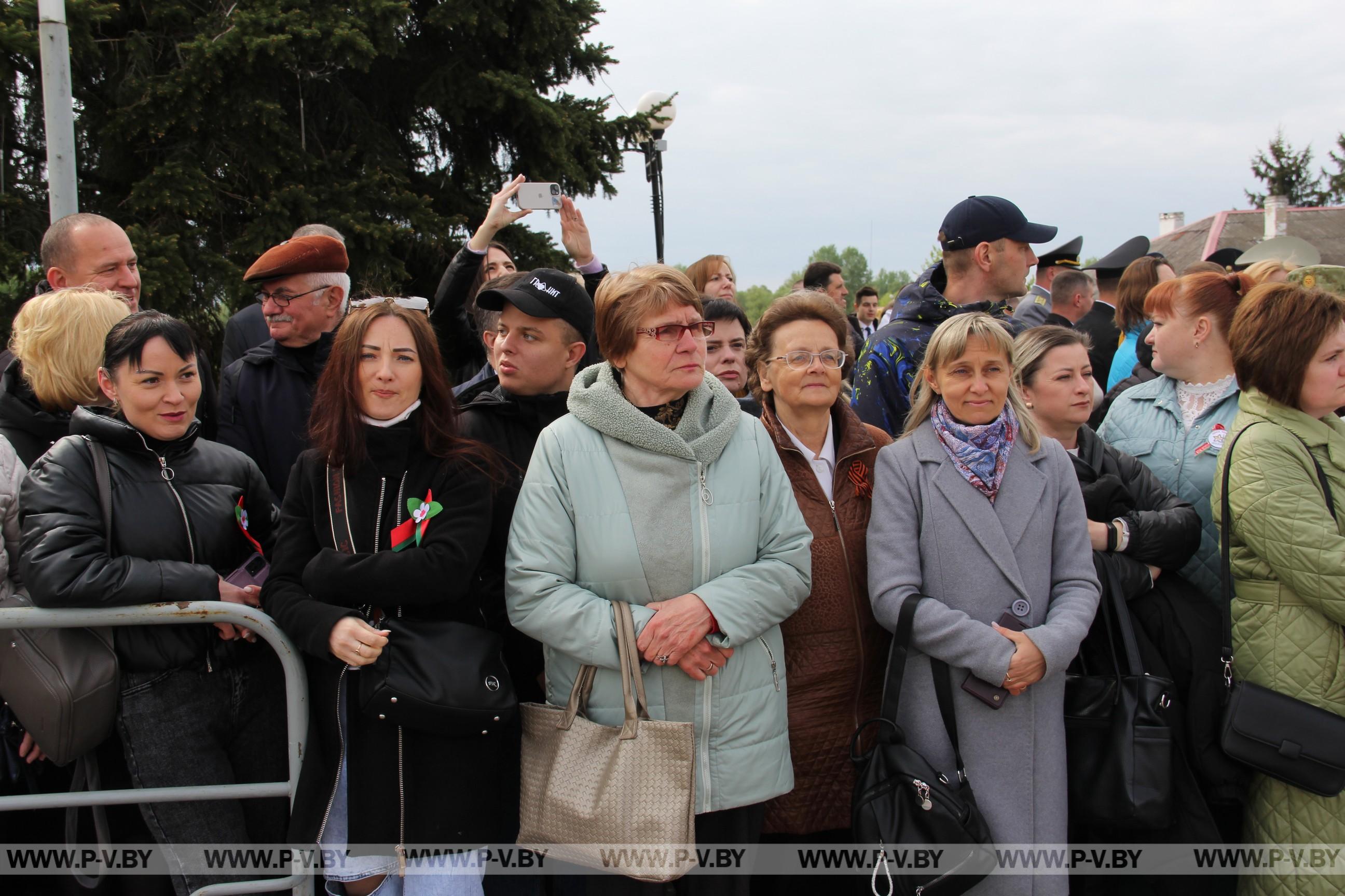 Пинск празднует день Победы