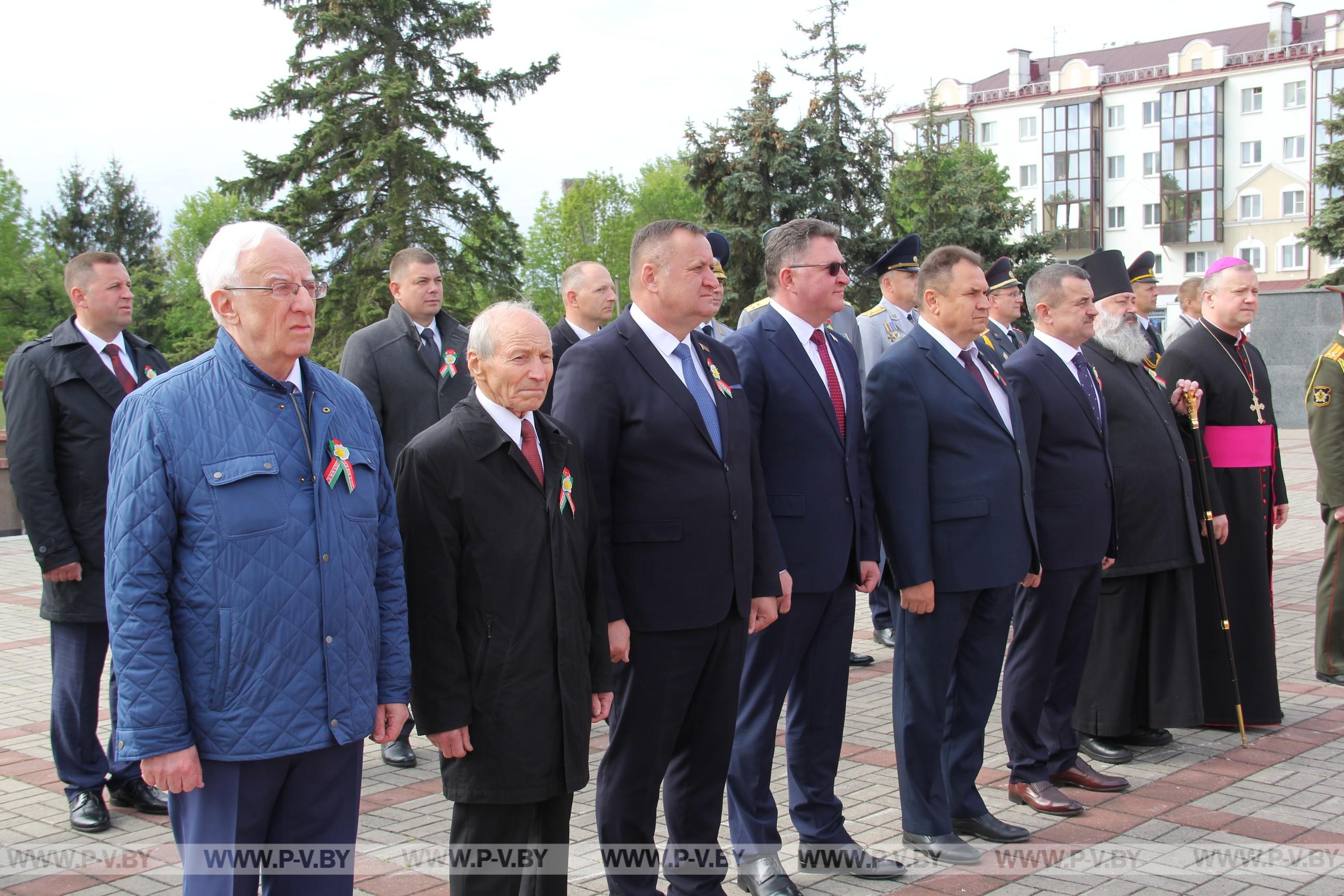 Пинск празднует день Победы