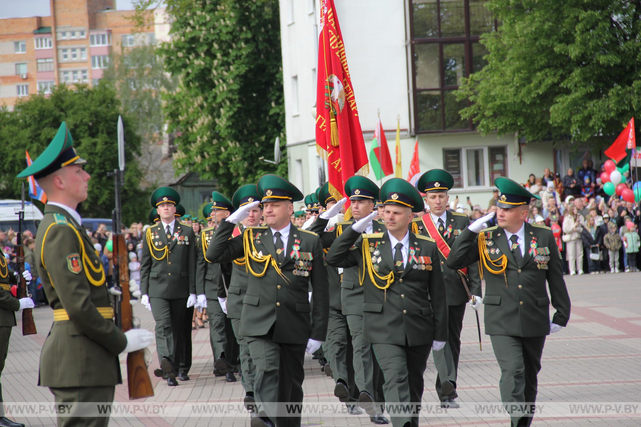 Пинск празднует день Победы