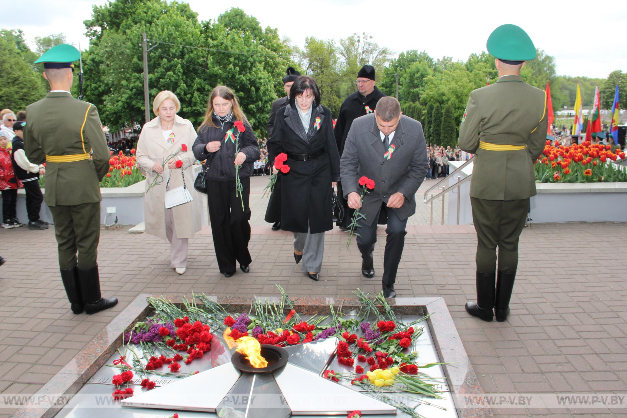 Пинск празднует день Победы