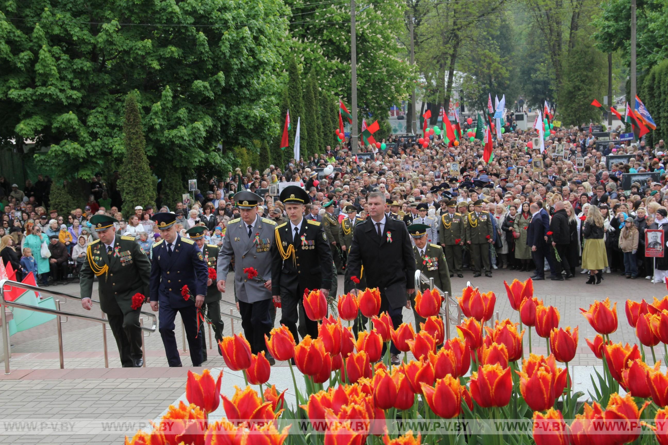 Пинск празднует день Победы