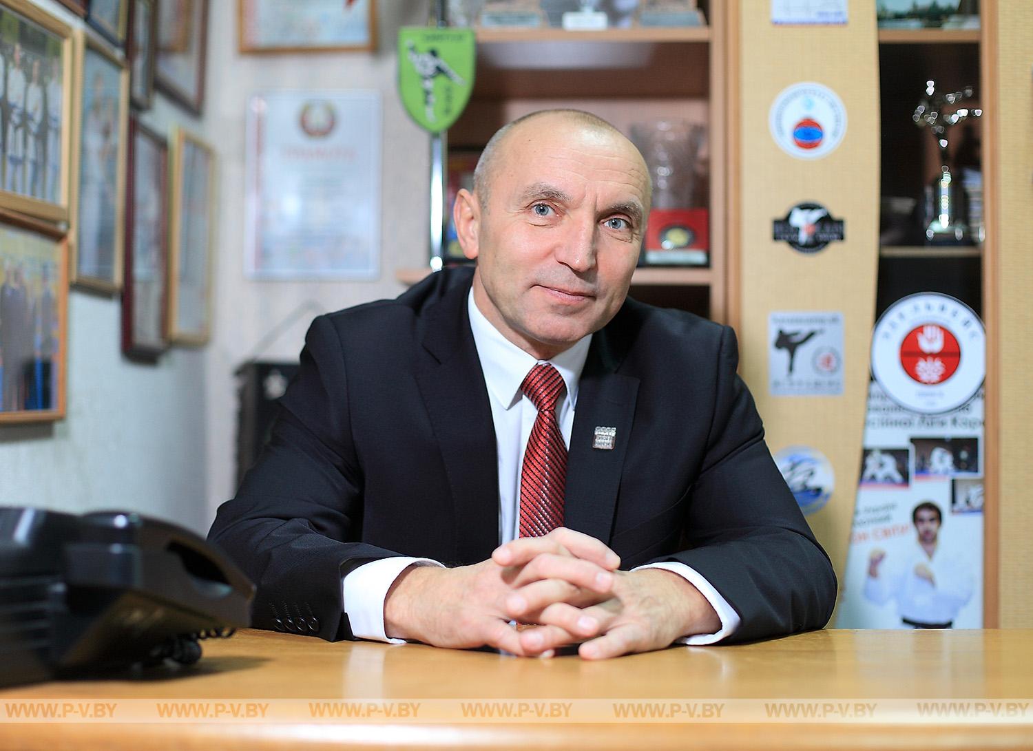 Пять вопросов к директору городского клуба каратэ­до «Эдельвейс» Александру Шарко