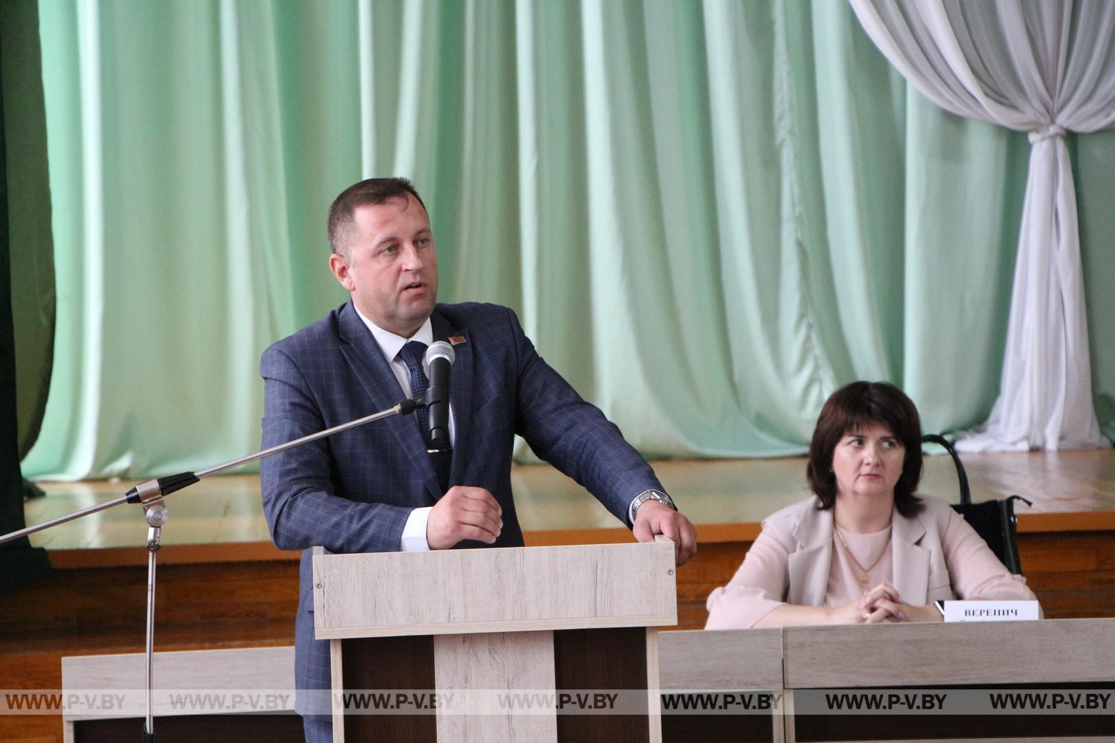 Николай Новак: «Не стоит стесняться обращаться в компетентные органы за помощью. Слушаем и слышим всех»