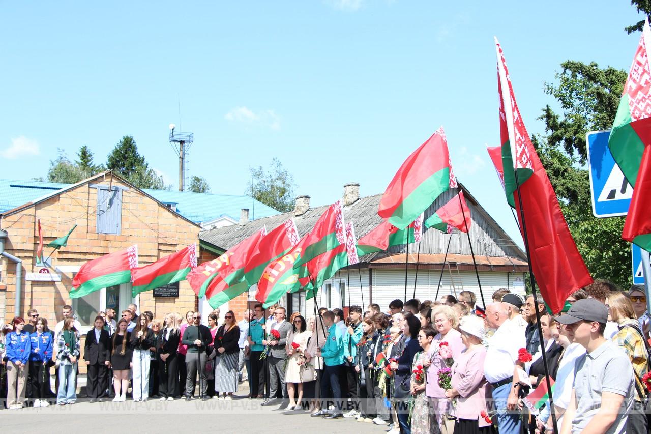 Митинг-реквием состоялся в День памяти жертв Великой Отечественной войны и геноцида белорусского народа