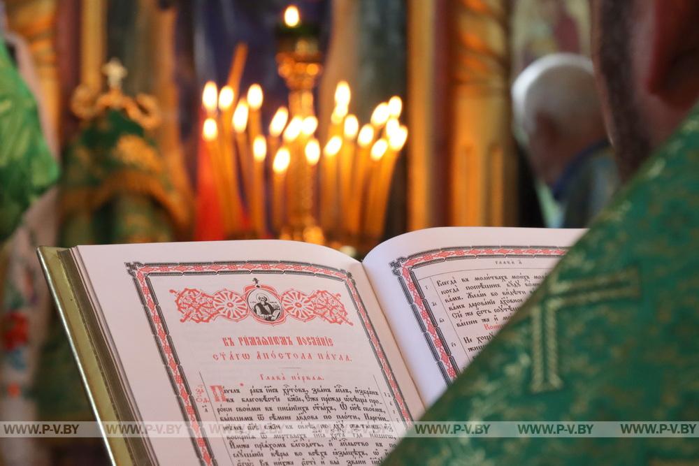Храм Рождества Пресвятой Богородицы в деревне Остров отмечает 300-летие