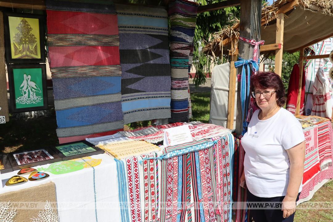 З самабытнай культурай Палескага краю пазнаёміў “Фальварак мінулага”