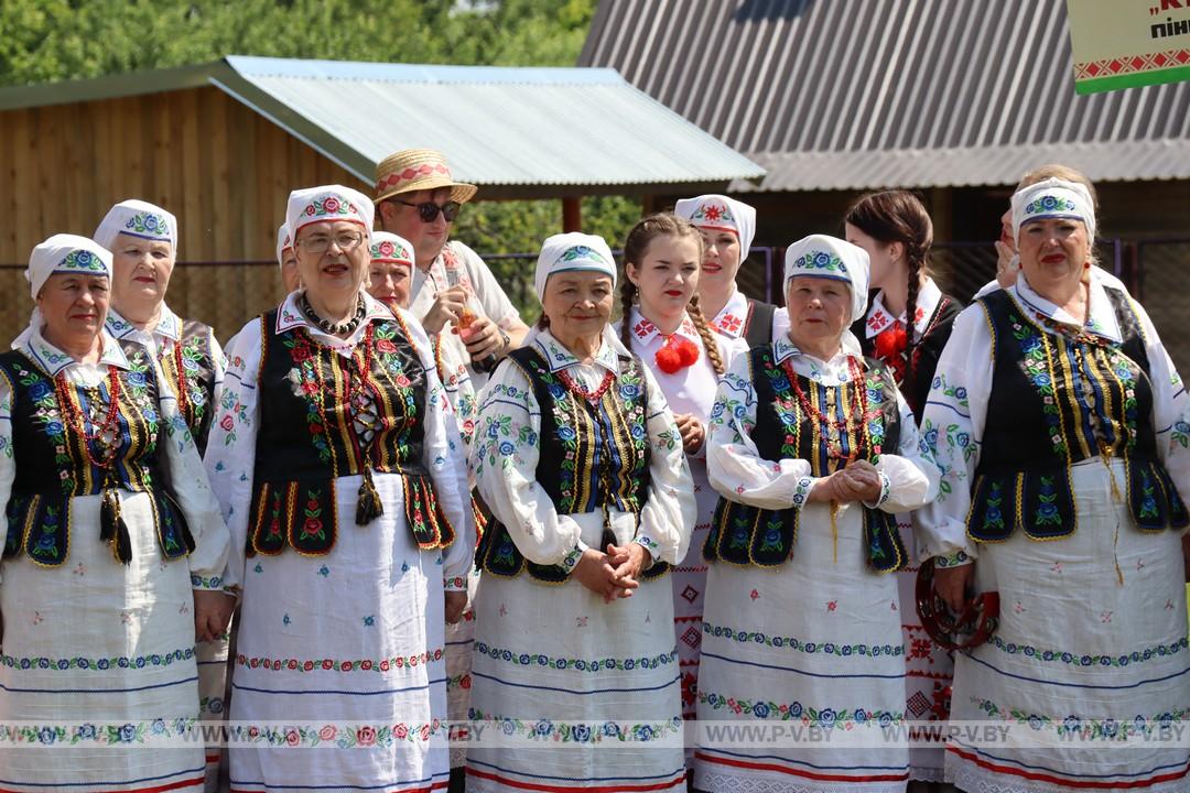 З самабытнай культурай Палескага краю пазнаёміў “Фальварак мінулага”