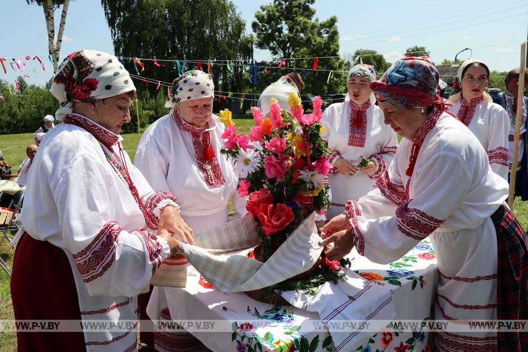 З самабытнай культурай Палескага краю пазнаёміў “Фальварак мінулага”