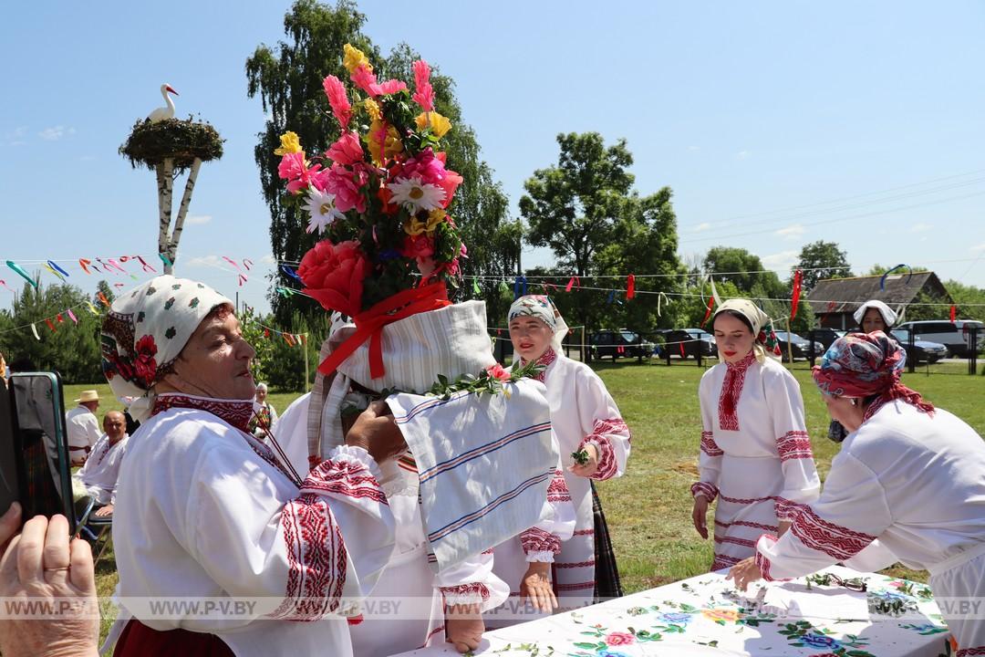 З самабытнай культурай Палескага краю пазнаёміў “Фальварак мінулага”