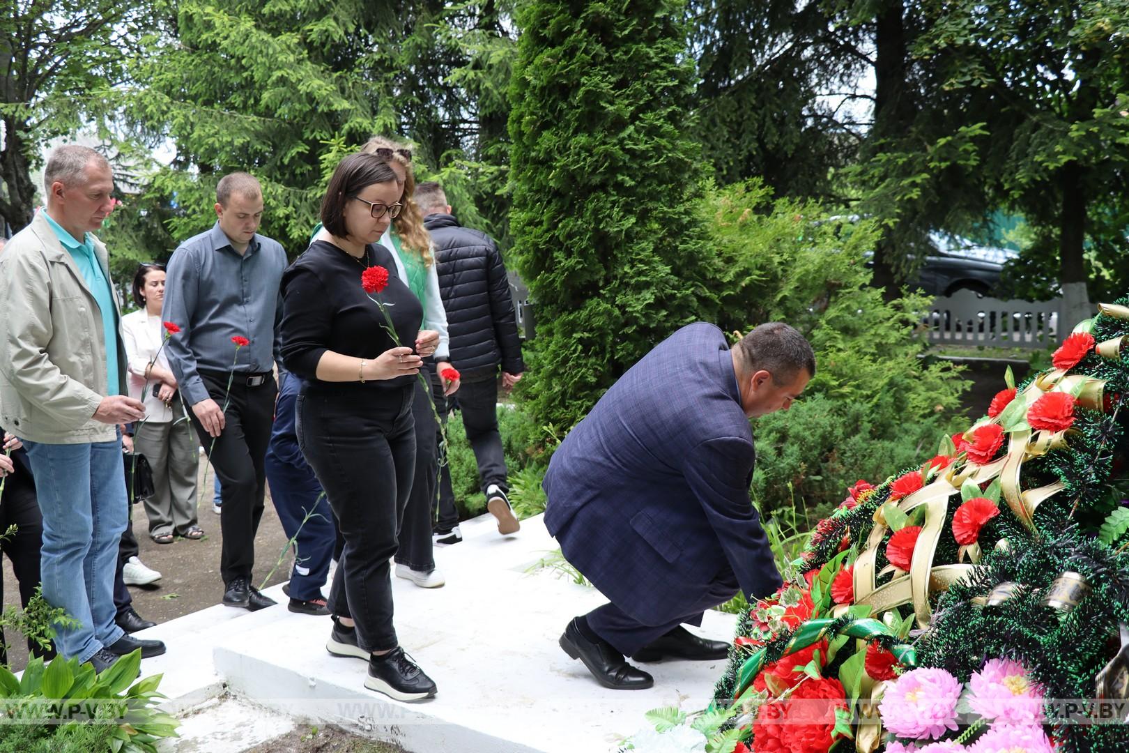 Автопробег в канун Дня памяти и скорби