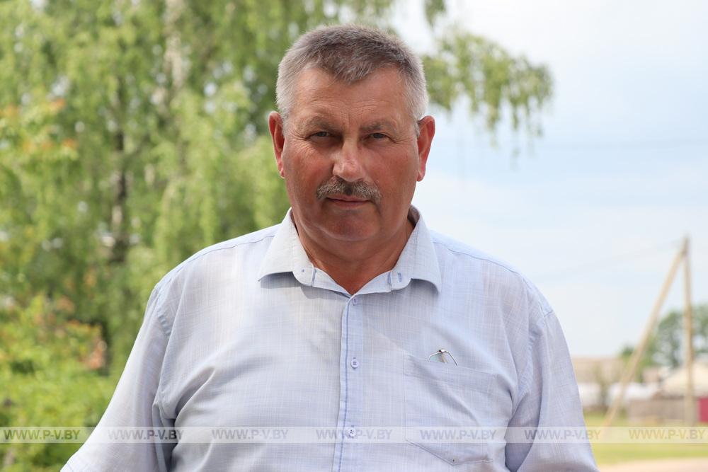 Помощник Президента Александр Ломский посетил Пинщину, пострадавшую от сильной грозы