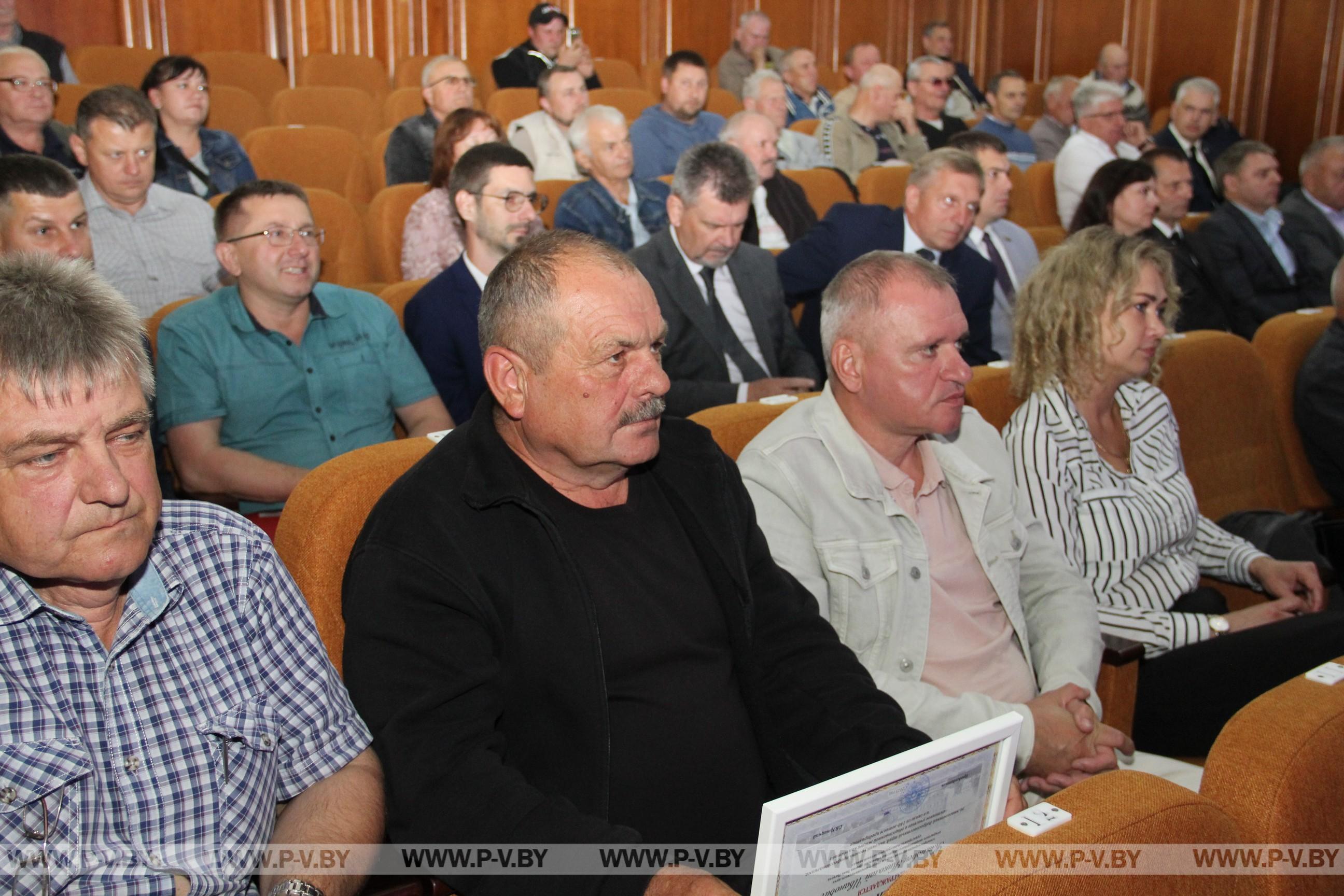 ОАО «Пинский ордена Знак Почета судостроительно-судоремонтный завод» отмечает свое 140-летие