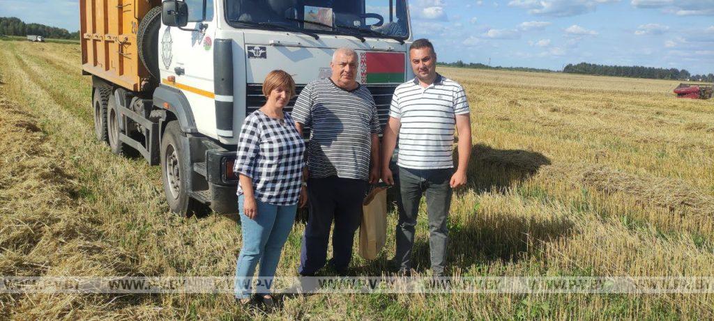 В ОАО «Лопатино» чествовали водителей-тысячников