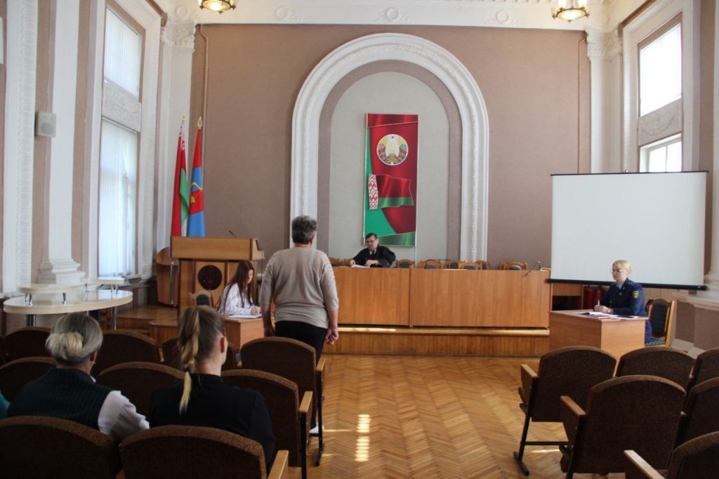 Два года ограничения свободы: в Пинском районе вынесен приговор за сокрытие падежа скота