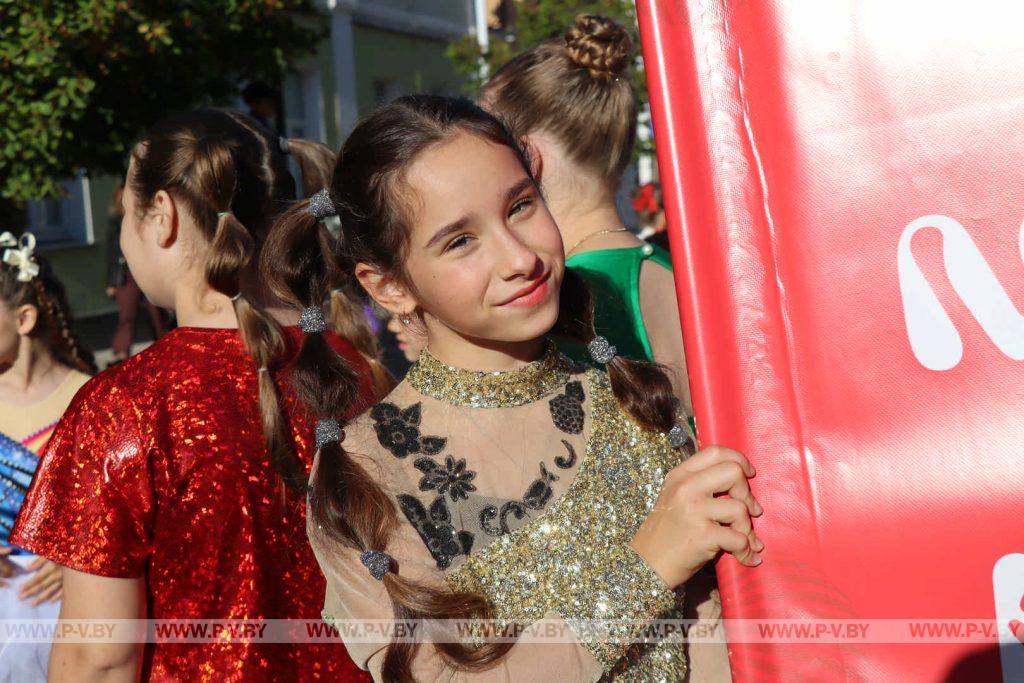 Фестиваль «Зорка Палесся» в Пинске Фестиваль «Зорка Палесся» в Пинске