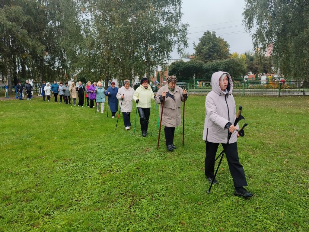 Пинчане присоединились к IV Республиканскому марафону по скандинавской ходьбе