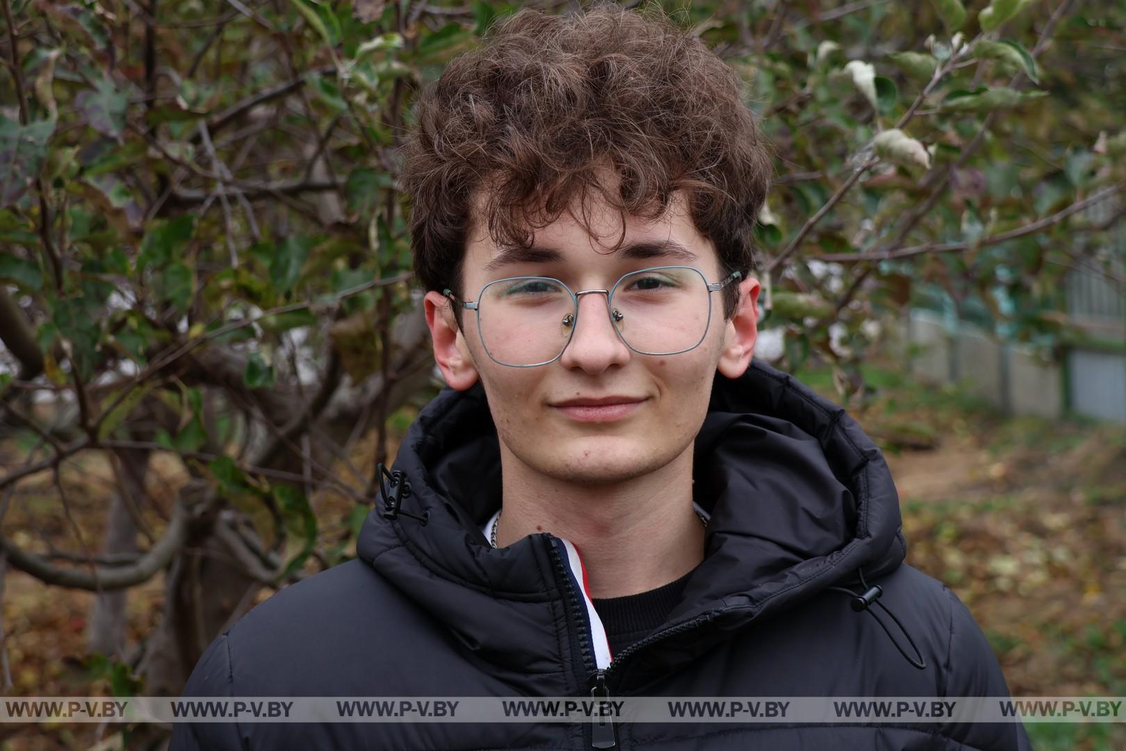 Яблоневый сад для постояльцев «Пины»