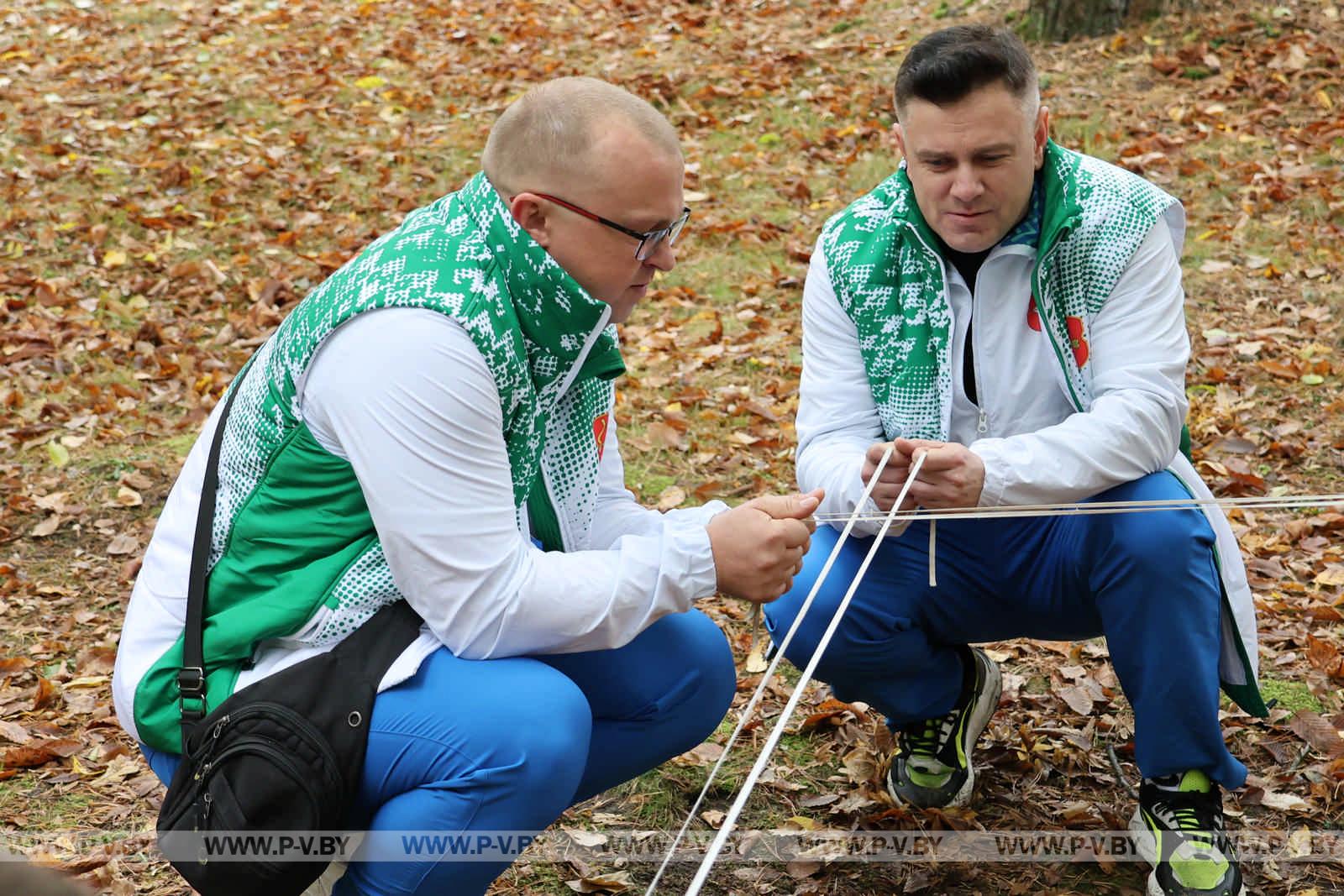«Полешуки» и «Пинчуки» очаровали областной туристический слёт